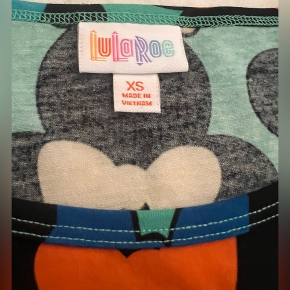 Lularoe Women’s Minnie Mouse Disney Irma Top Shirt Size XS - Picture 3 of 4